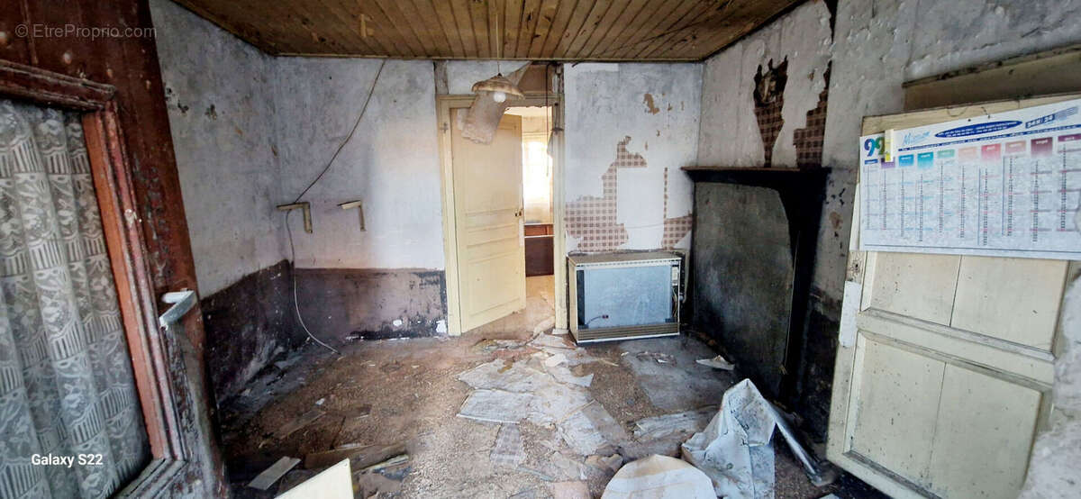 Maison à HURIEL