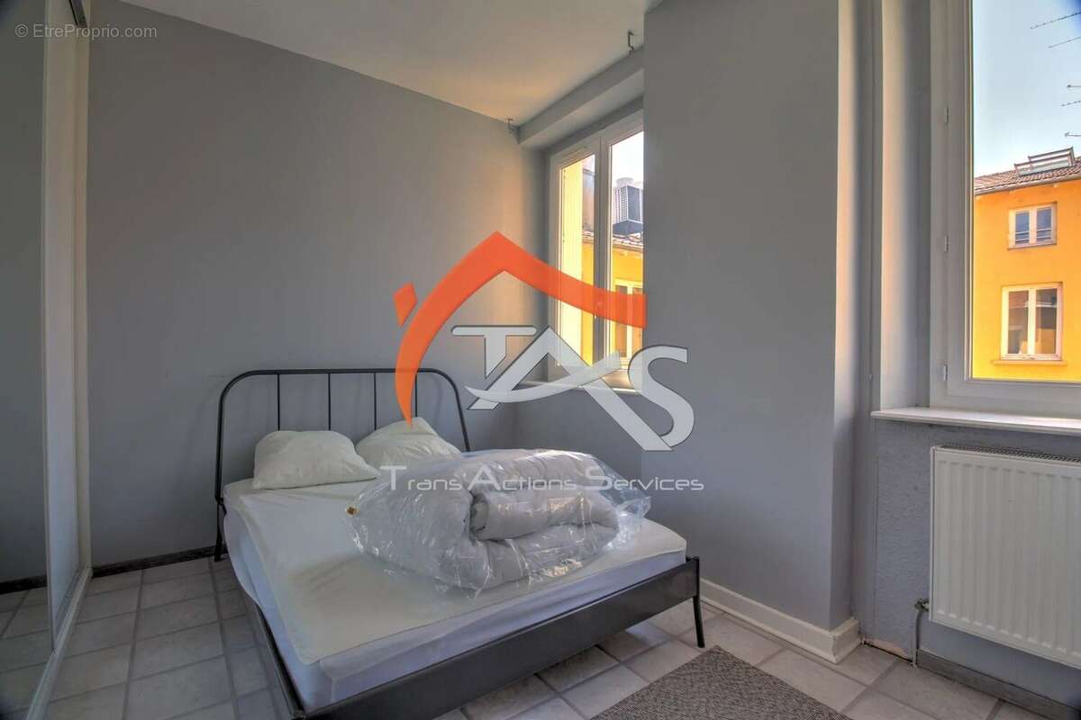 Appartement à SAINT-ETIENNE