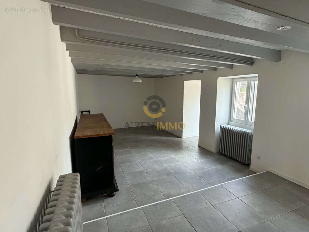 Maison 104 m² à Saint-Maixent-L'ecole  - photo 3