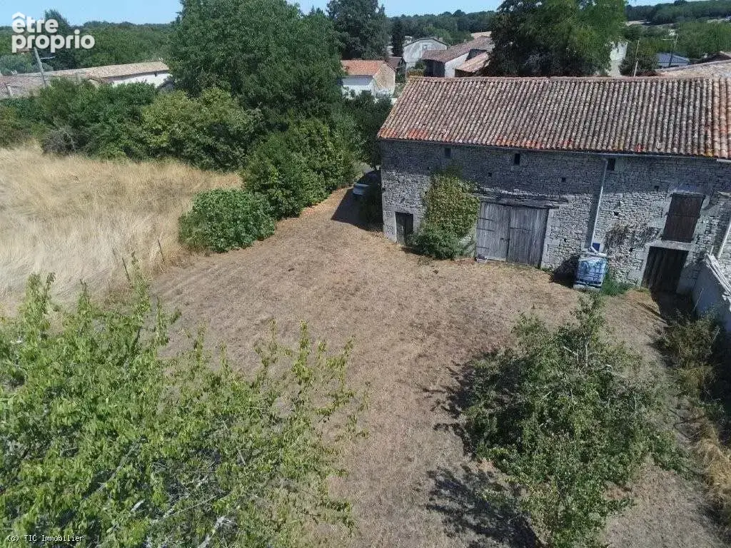 Photo Maison à Ruffec au prix de 34 000€