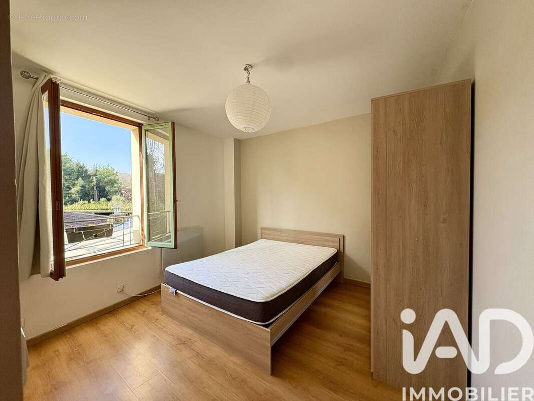 Photo 4 - Appartement à ASNIERES-SUR-OISE