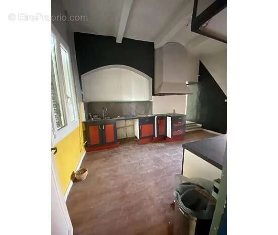 Appartement à TOURVES