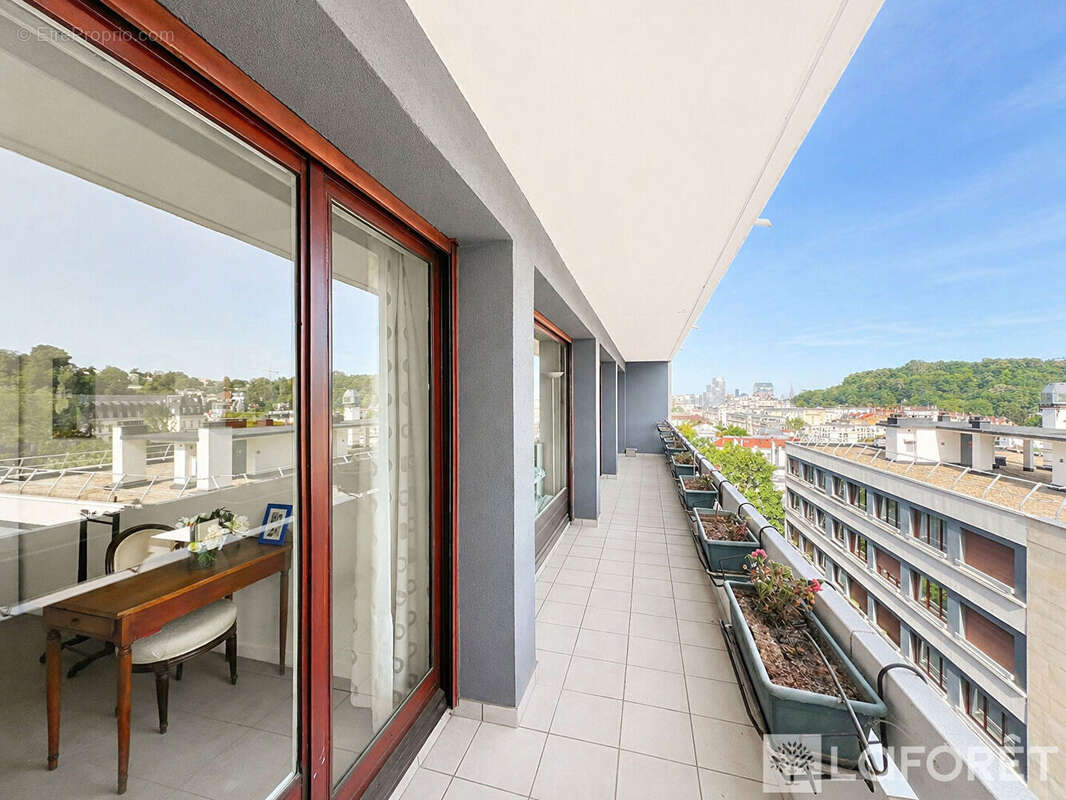 Appartement à SEVRES