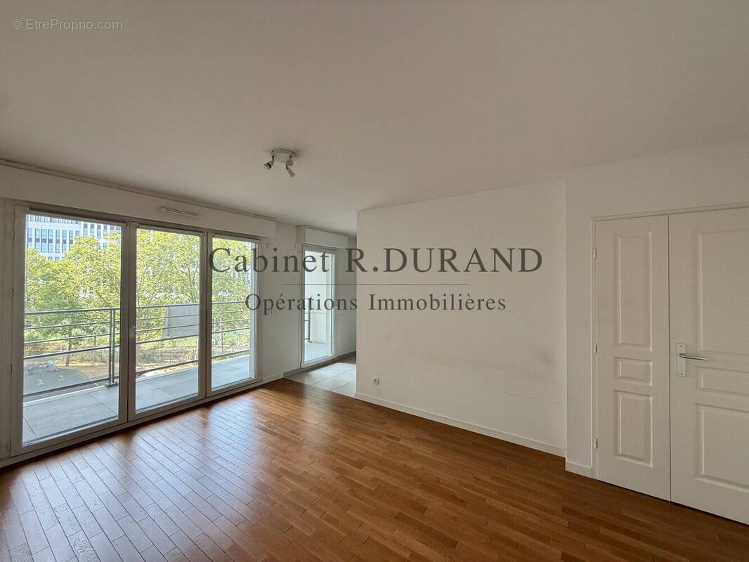 Appartement à BOIS-COLOMBES