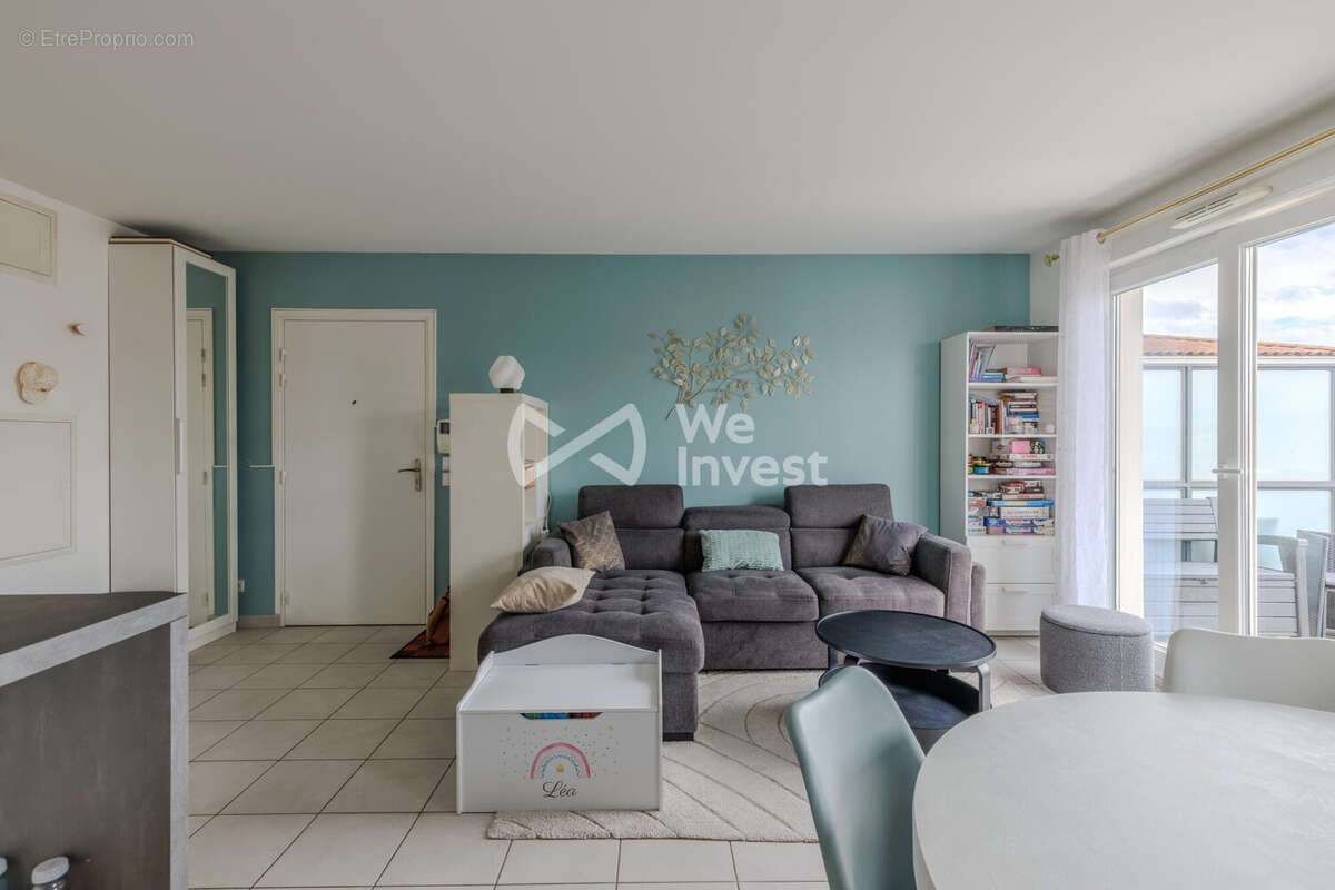 Appartement à MEYZIEU