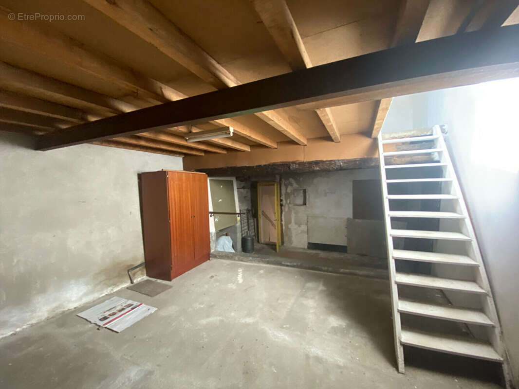 Maison de ville avec grand garage - photo 3