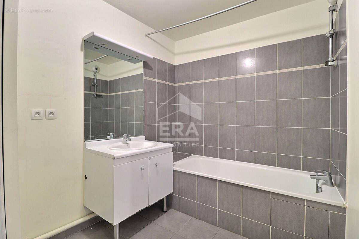 Appartement à SAINT-DENIS