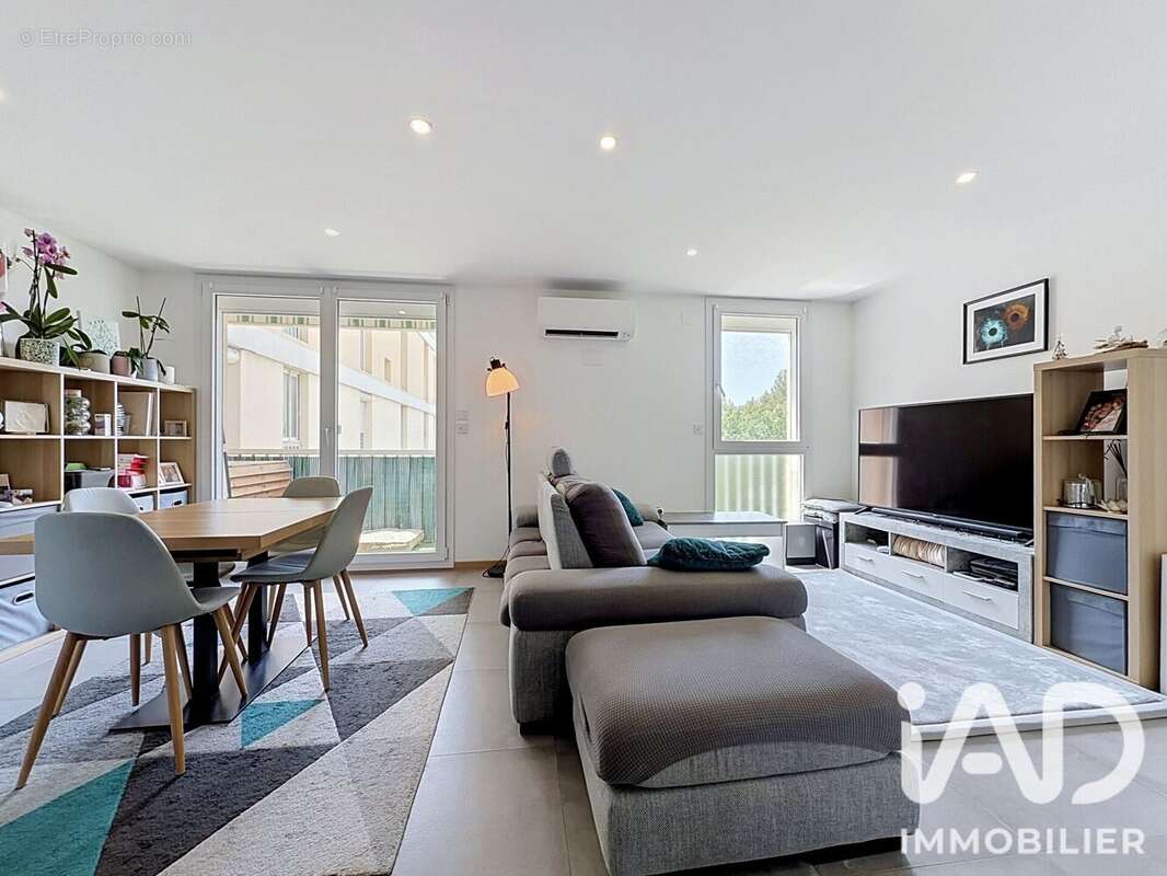 Photo 2 - Appartement à SALON-DE-PROVENCE