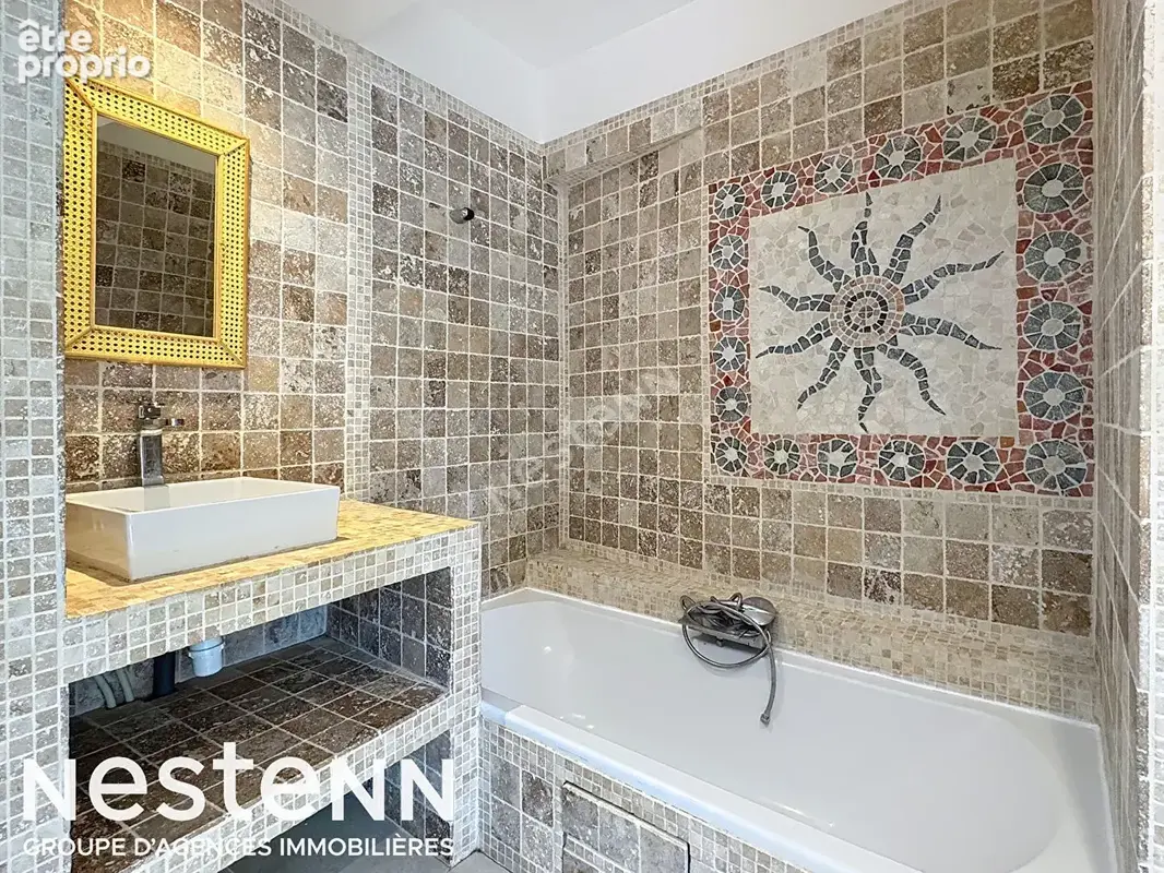 La Roquebrussanne  maison de village 3 pièces 70m2 - photo 7