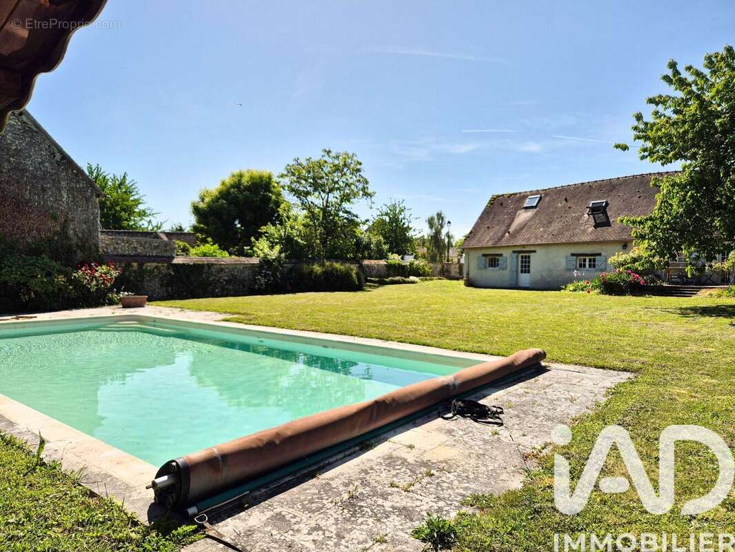 Photo 3 - Maison à HOUDAN