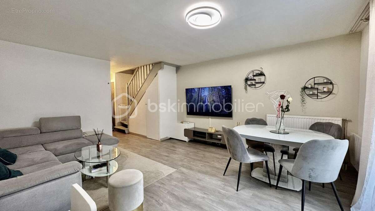 Maison à EVRY