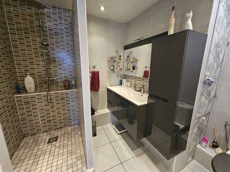 Appartement à MARSEILLE-10E