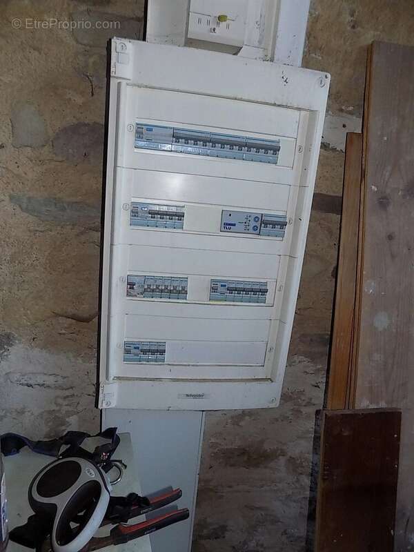Maison de caractère dans le centre de CARHAIX - photo 11