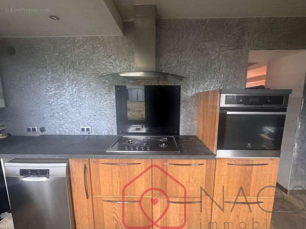 Maison à REMILLY-AILLICOURT