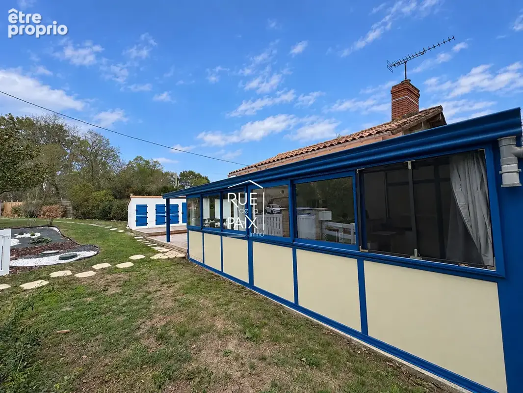 Photo Maison à Fomperron au prix de 135 900€