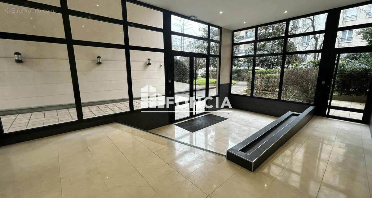 Appartement à COLOMBES
