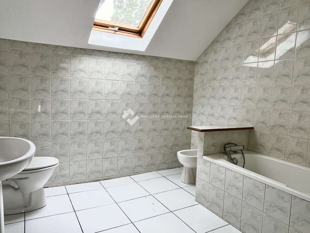 Maison 148 m² à Saint-Leger-En-Yvelines  - photo 9