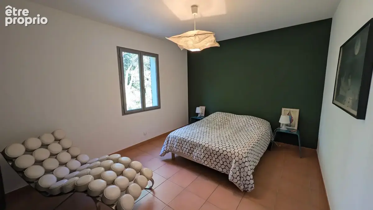 PEYROLLES EN PCE - Villa T6 de 162 m² sur 9511 m² de terrain - photo 13