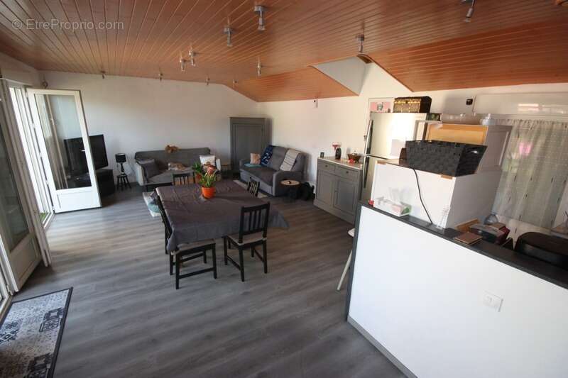Maison à vendre 5 pièces ORDONNAZ (01) - photo 14