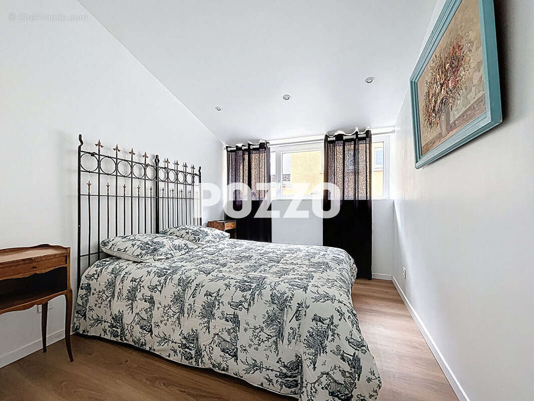 Immeuble en centre bourg de Gavray Sur Sienne (50450) - photo 9