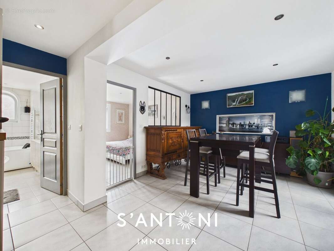 BEZIERS- VILLA T5 plain pied garage - photo 5