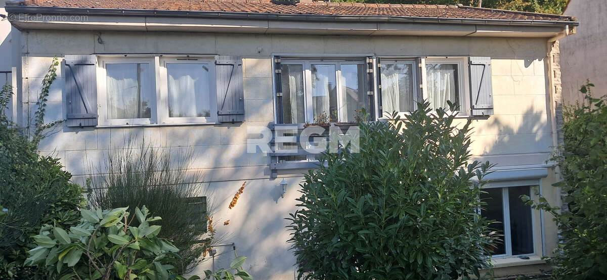 Maison à SUCY-EN-BRIE
