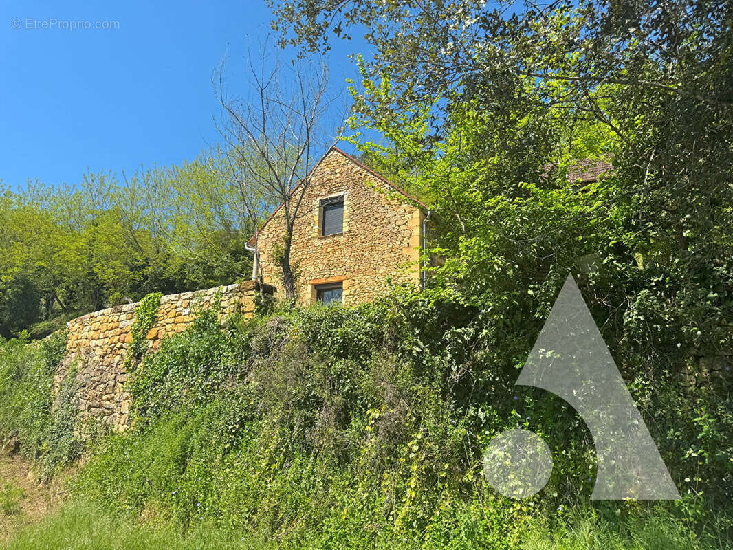 Autre à CALVIAC-EN-PERIGORD