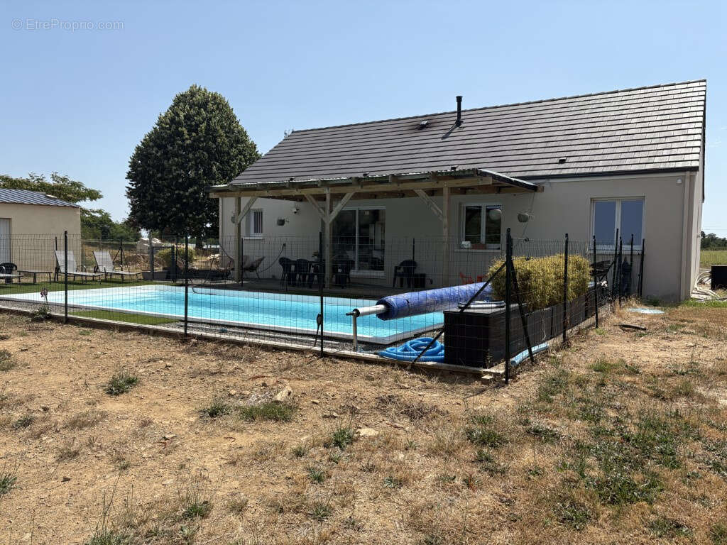 Maison à TROCHE