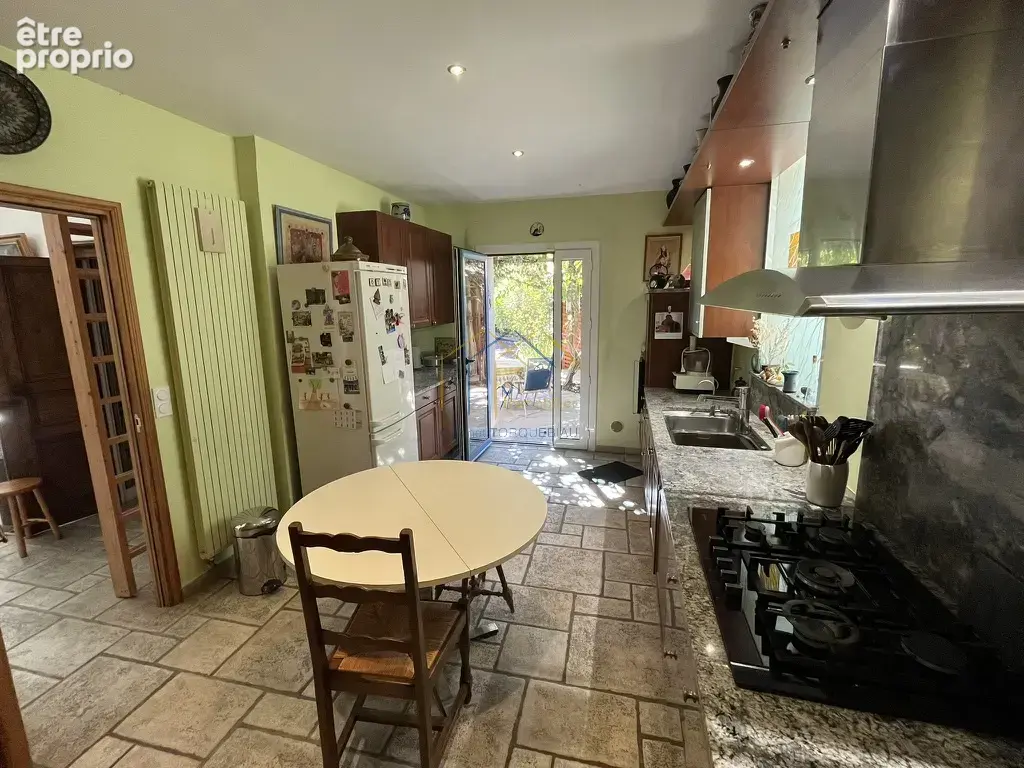 Superbe demeure de 200m2 habitables avec terrain et piscine - photo 22