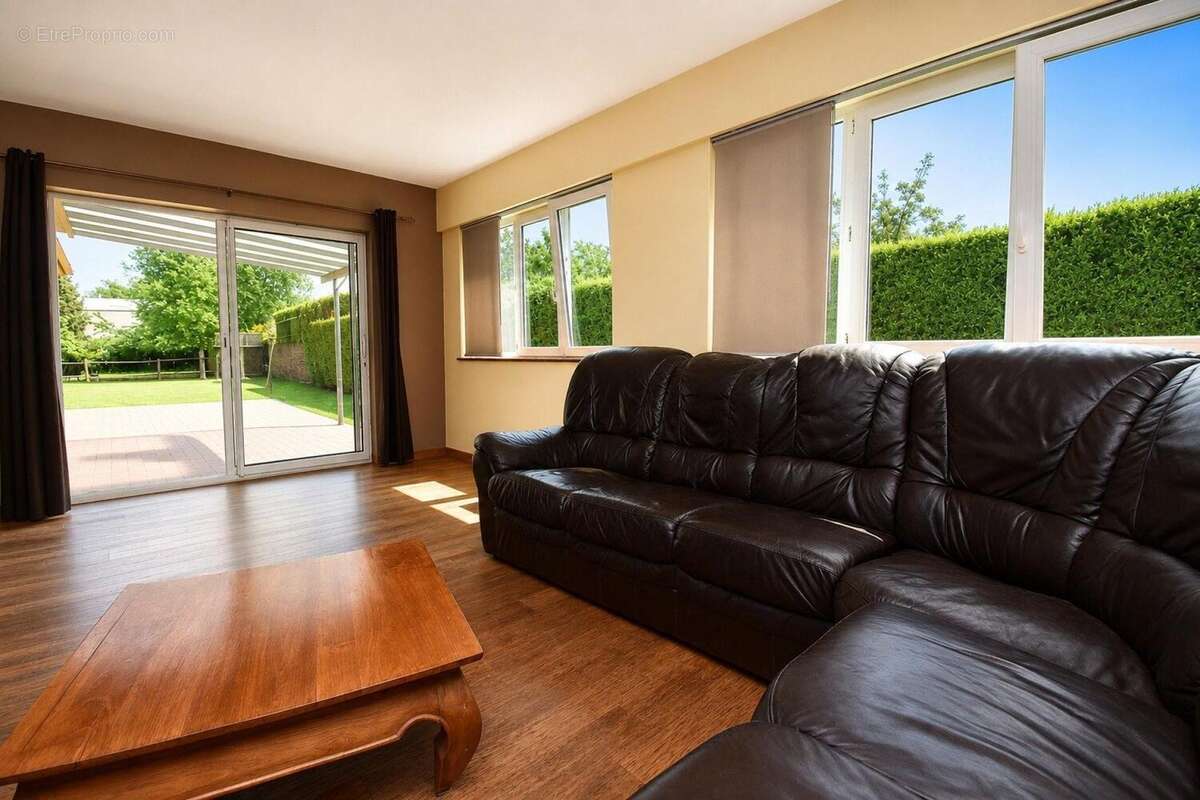 Maison 128 m² à Aix  - photo 4