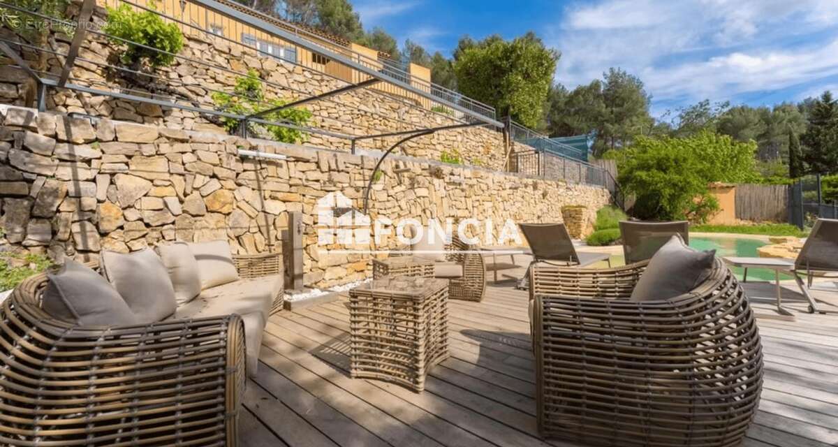 Maison à LA BOUILLADISSE