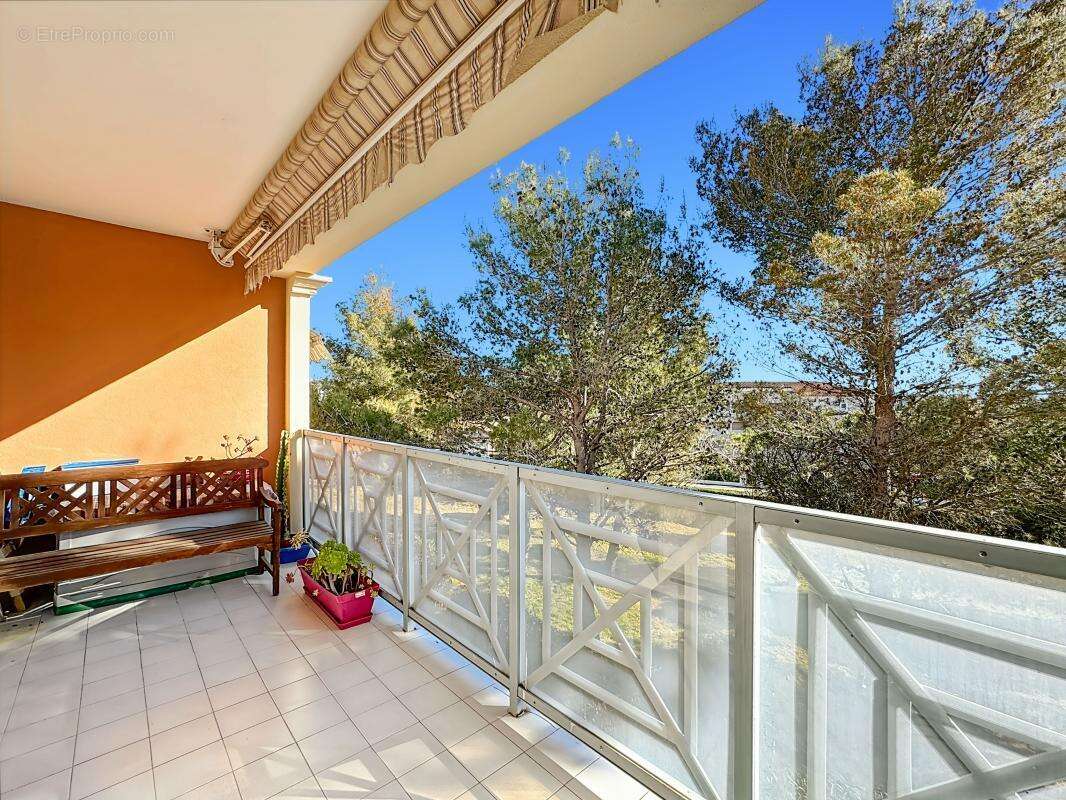 Appartement à SAINT-RAPHAEL