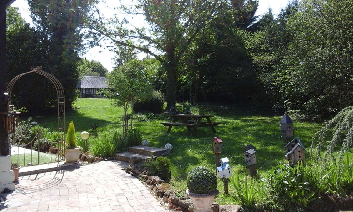 Maison à BEUVRON-EN-AUGE