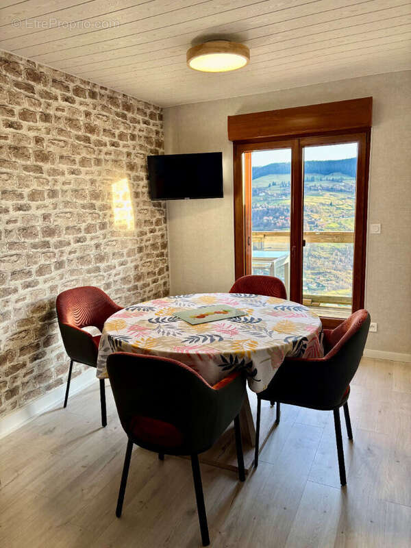 Appartement à LA BRESSE