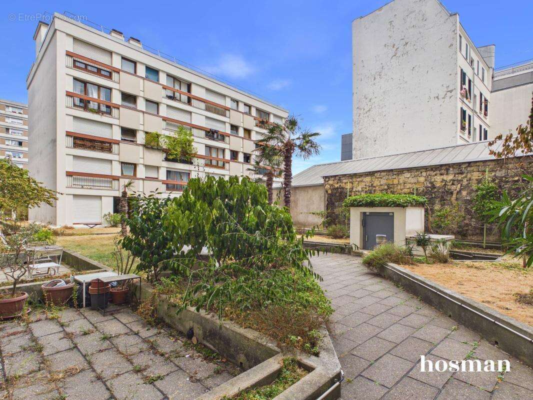 Coup de coeur - Studio de 29 m2 - Lumineux avec une vue dégagée - Rue Saint-Maur - Paris - photo 13