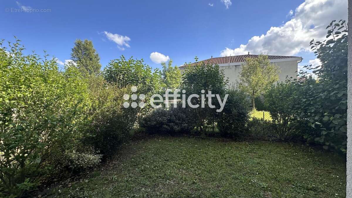 Appartement à VAULX-EN-VELIN