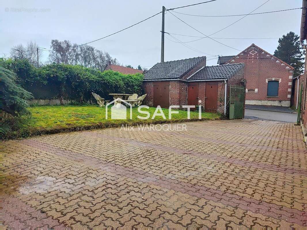 Maison 178 m² à Havrincourt  - photo 8