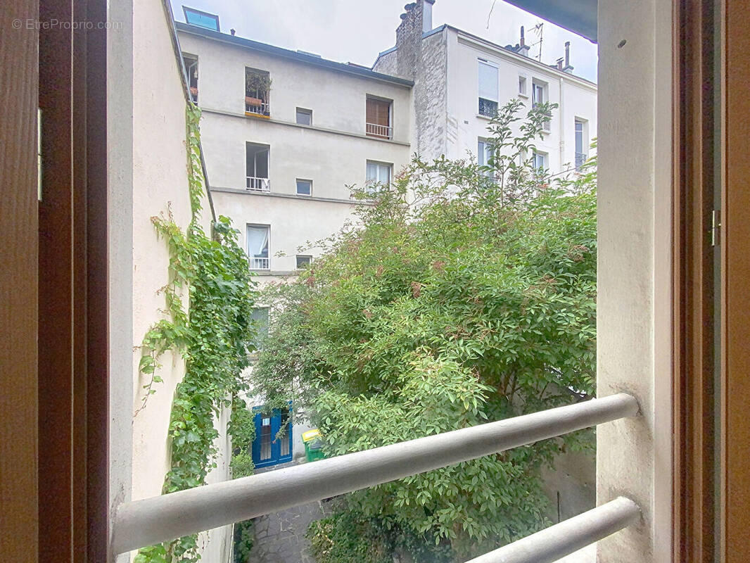 Appartement à PARIS-19E