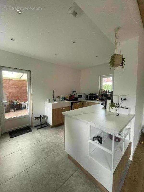 Maison 5 pièces / 120 m² / 240 000 EUR / ANGRES - photo 6