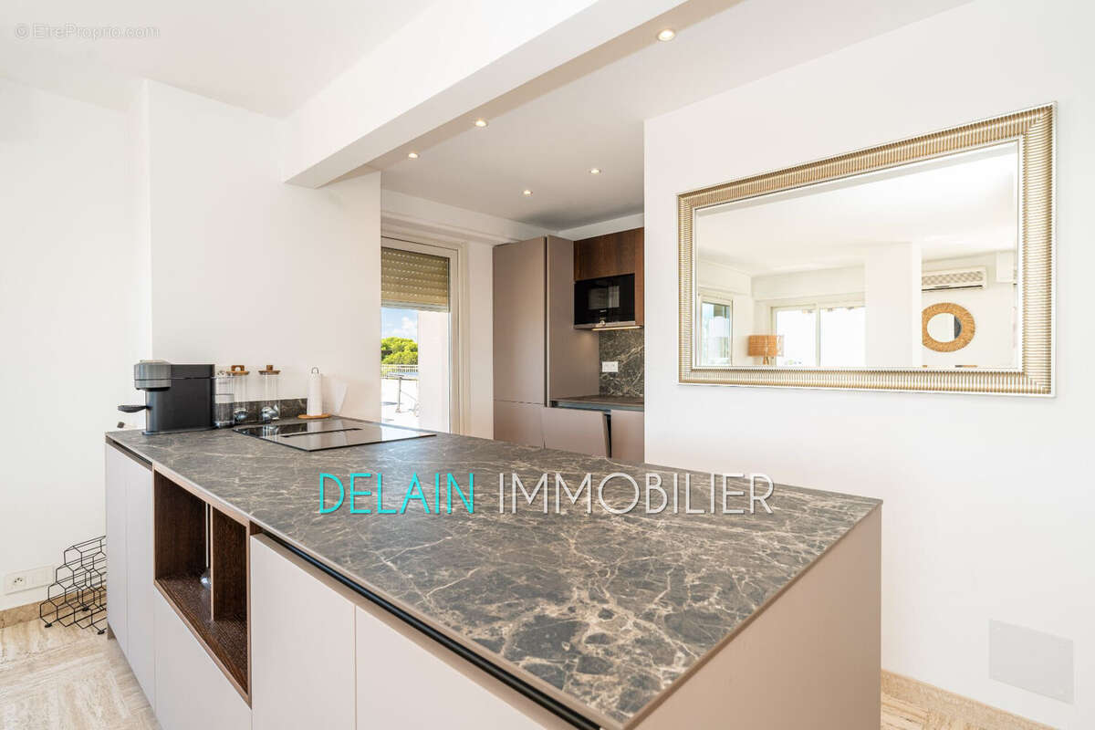 Appartement à LE CANNET