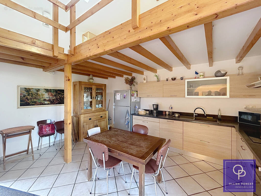 Maison à SAINTE-CATHERINE