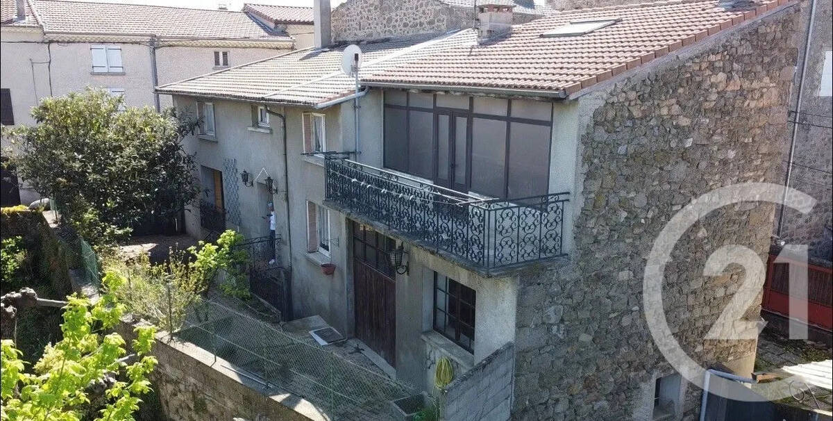 Maison à SAINT-CYR