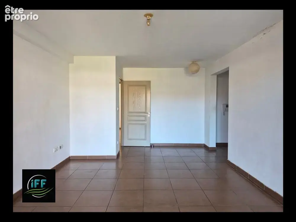 Appartement T3 - Fort potentiel - Sainte-Clotilde - photo 4