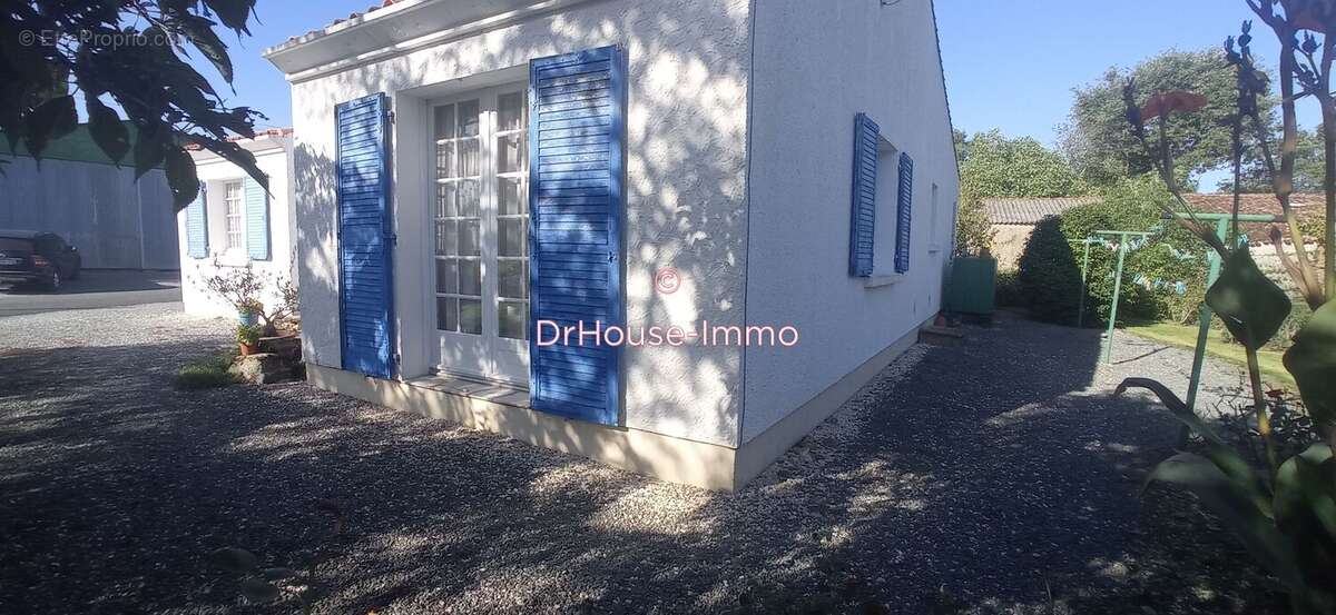 Maison à COMMEQUIERS