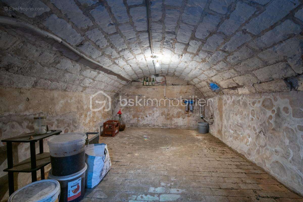 Maison à VILLEBOUGIS