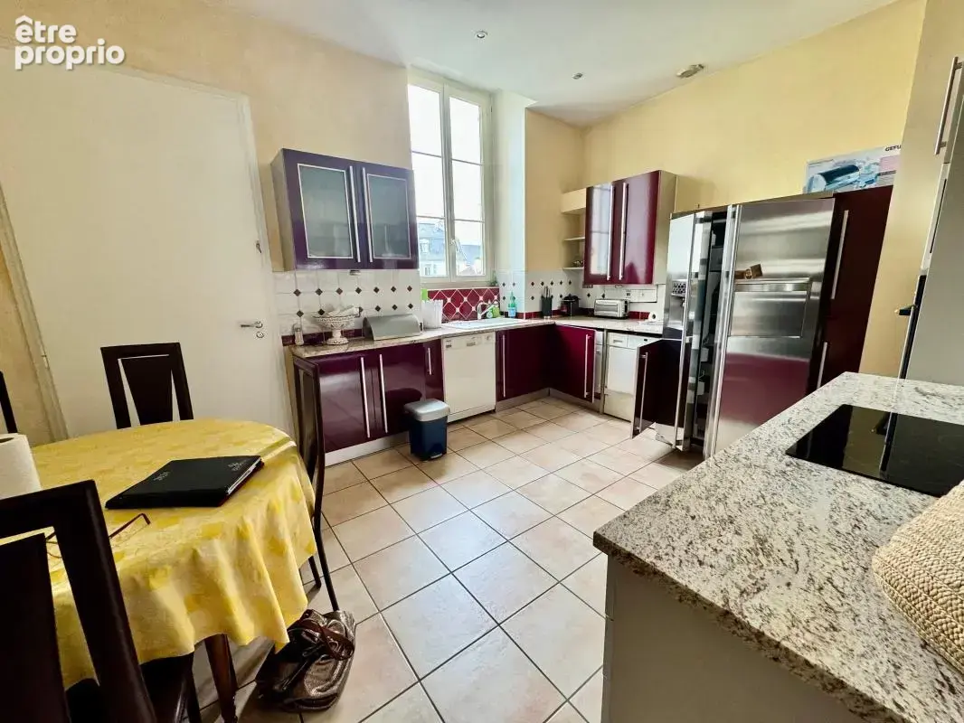 Bel appartement T4 de 102m2 en hyper centre avec vue Pyrénées - photo 4
