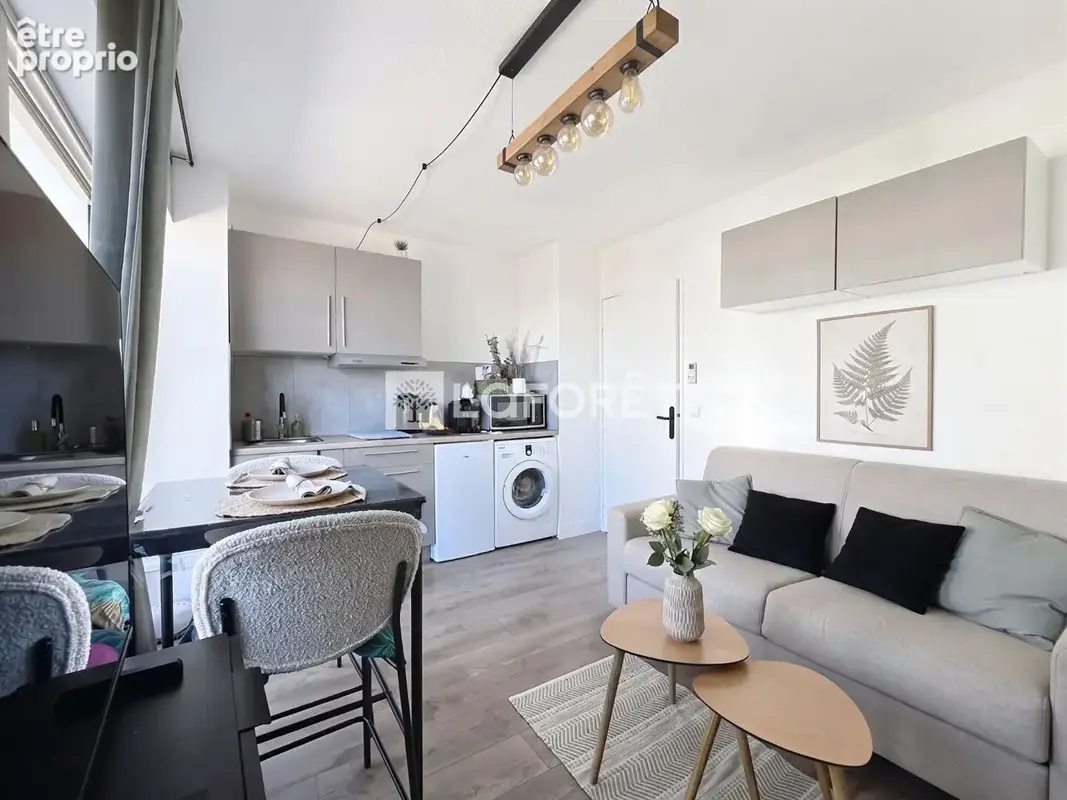 Quartier du couchant premiere ligne studio d'environ 19 m² renove - photo 3