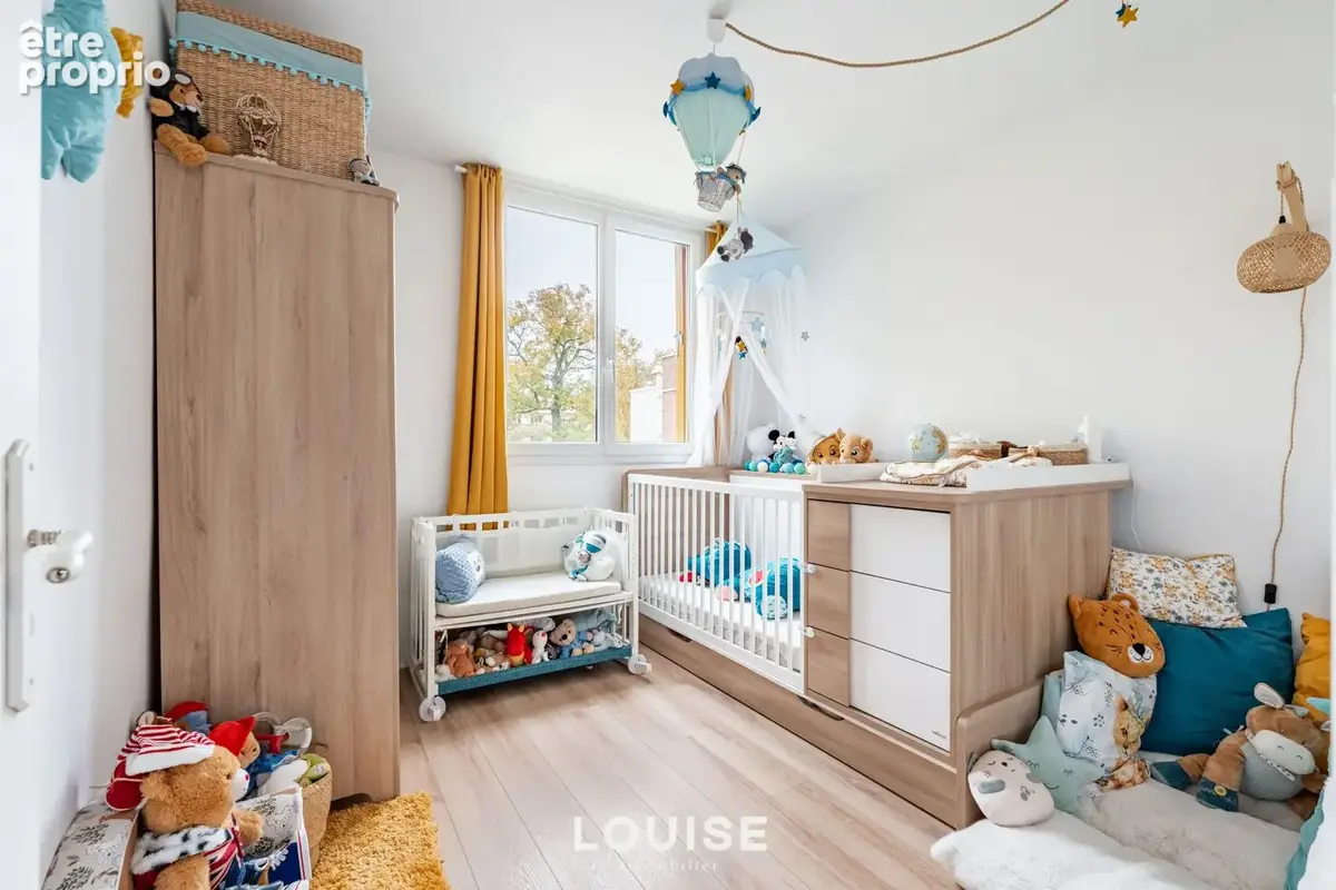 Appartement 67 m² à Versailles  - photo 7