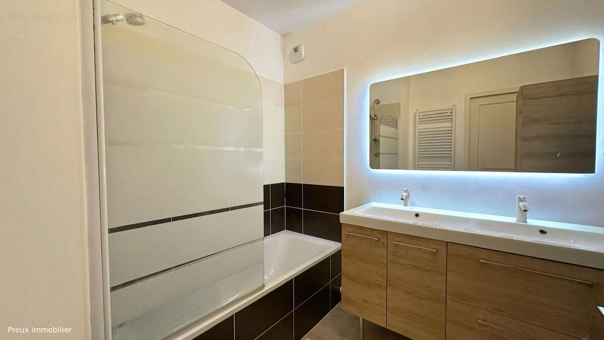 Appartement à SEYNOD