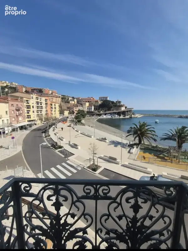Bien d'exception en front de mer - Appartement T1 bis dans une maison de maître classée - Cerbère - photo 2